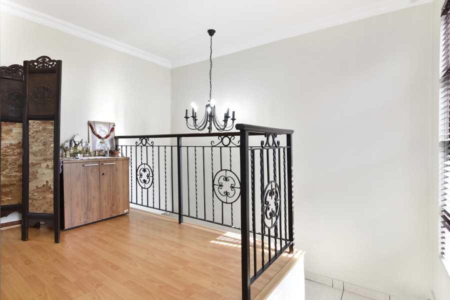 3 Bedroom Property for Sale in Montecello Estate Gauteng