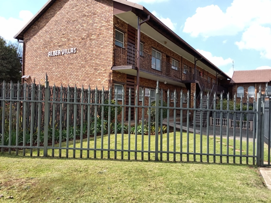 2 Bedroom Property for Sale in Albemarle Gauteng