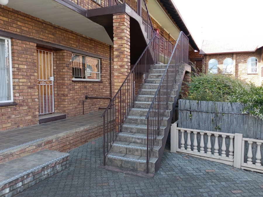 2 Bedroom Property for Sale in Albemarle Gauteng