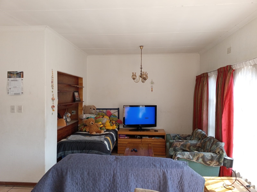 2 Bedroom Property for Sale in Albemarle Gauteng
