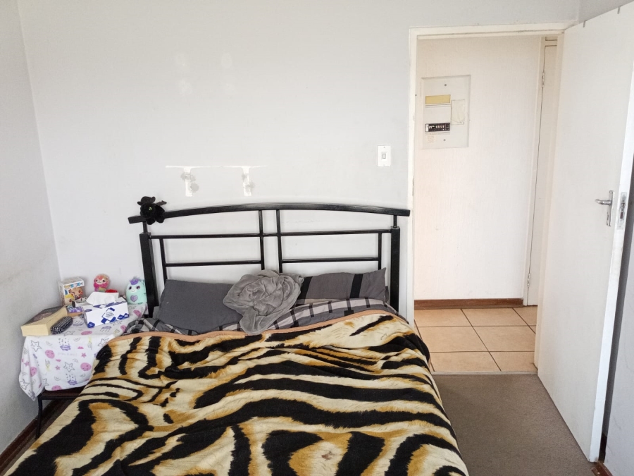 2 Bedroom Property for Sale in Albemarle Gauteng