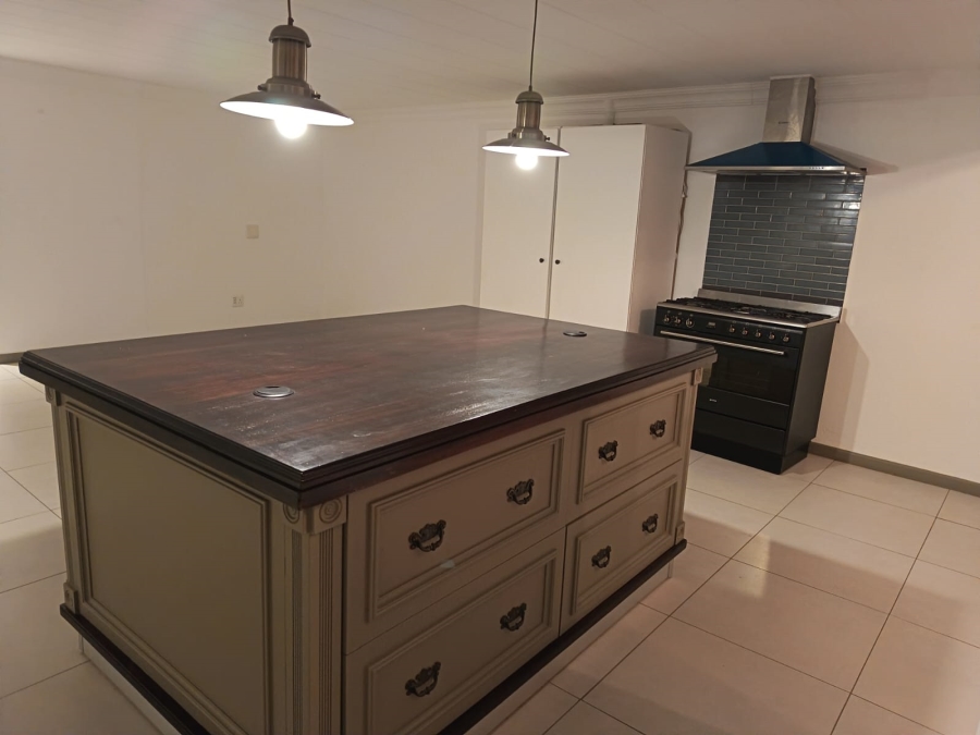 To Let 2 Bedroom Property for Rent in Ferndale Gauteng