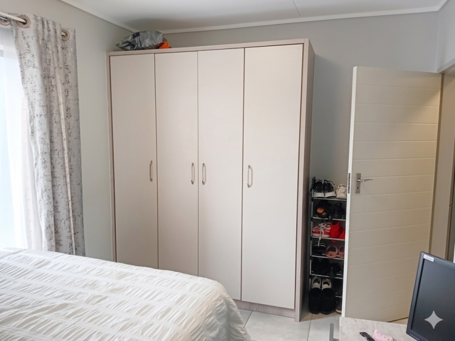 2 Bedroom Property for Sale in Amberfield Gauteng