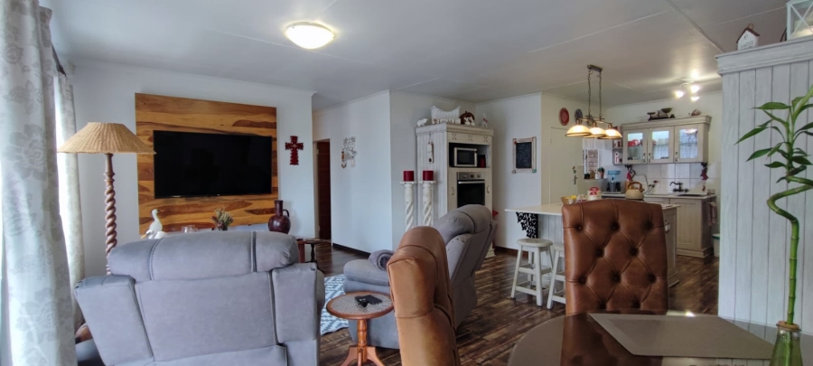 3 Bedroom Property for Sale in Rooihuiskraal North Gauteng