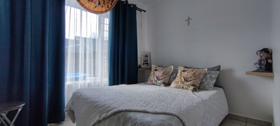 3 Bedroom Property for Sale in Rooihuiskraal North Gauteng