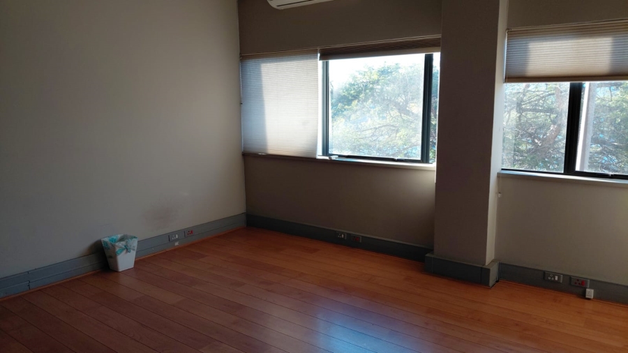 Commercial Property for Sale in Rhodesfield Gauteng
