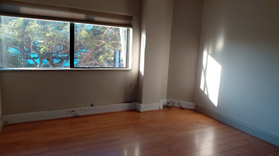Commercial Property for Sale in Rhodesfield Gauteng