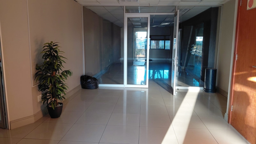 Commercial Property for Sale in Rhodesfield Gauteng
