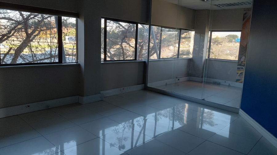 Commercial Property for Sale in Rhodesfield Gauteng