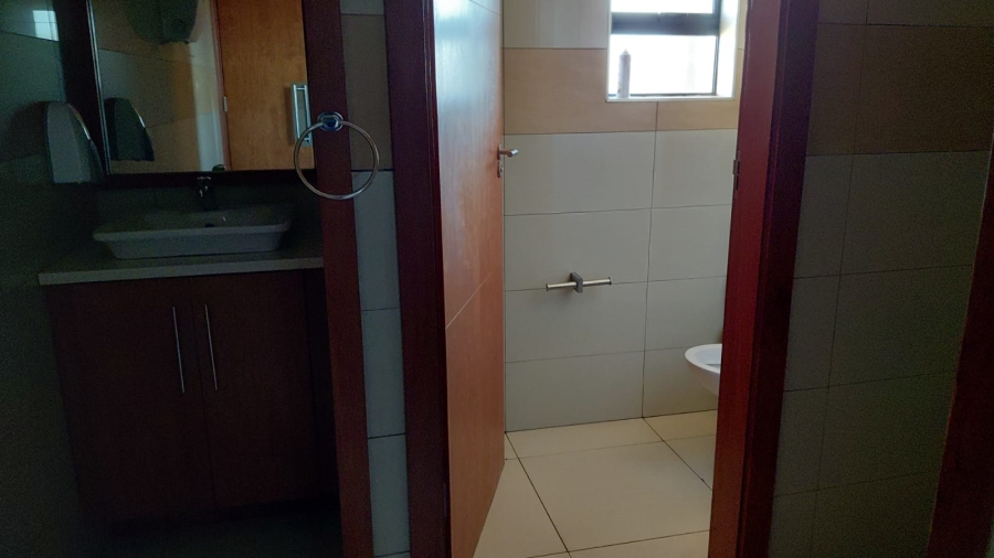 Commercial Property for Sale in Rhodesfield Gauteng