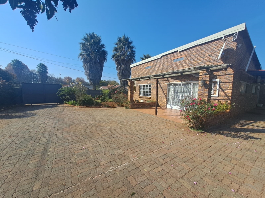 4 Bedroom Property for Sale in Meyerton Central Gauteng