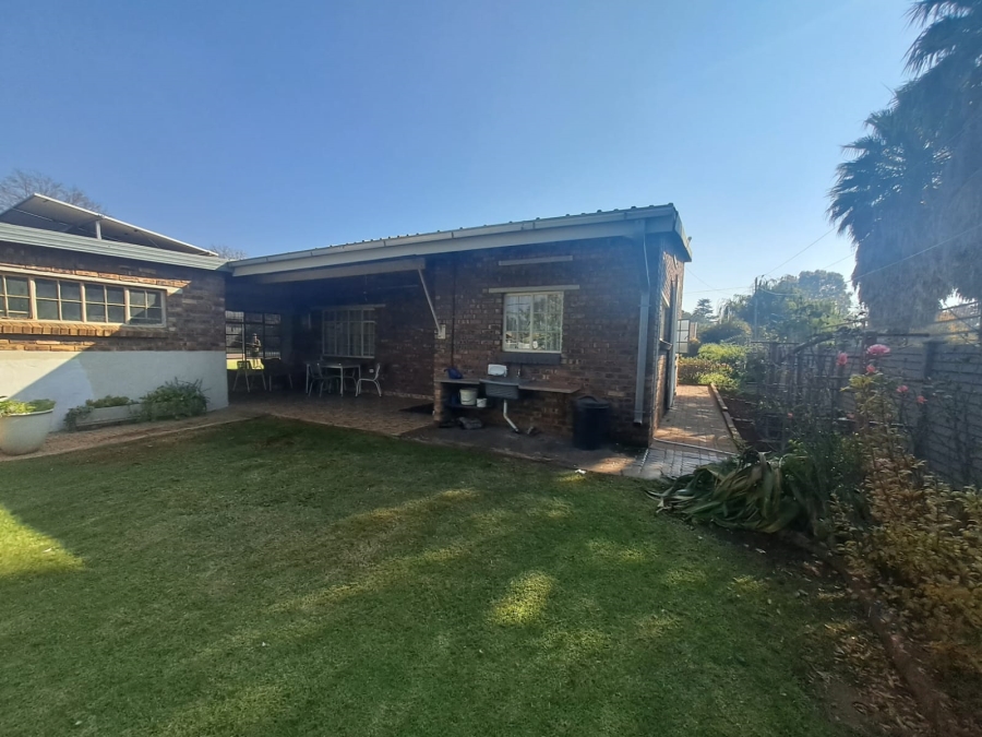 4 Bedroom Property for Sale in Meyerton Central Gauteng