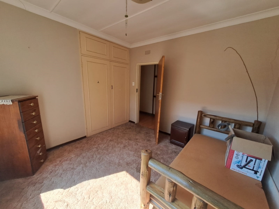 4 Bedroom Property for Sale in Meyerton Central Gauteng