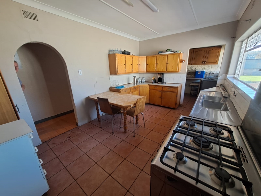 4 Bedroom Property for Sale in Meyerton Central Gauteng