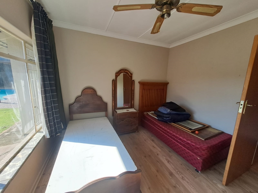 4 Bedroom Property for Sale in Meyerton Central Gauteng