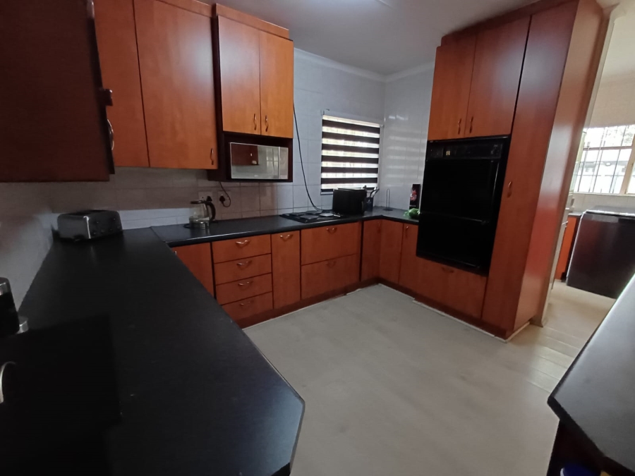 3 Bedroom Property for Sale in Vanderbijlpark SE 6 Gauteng