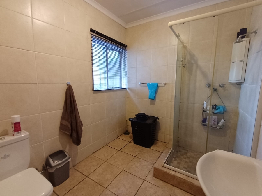 3 Bedroom Property for Sale in Vanderbijlpark SE 6 Gauteng
