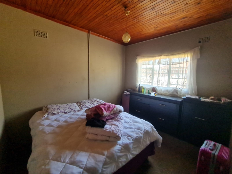4 Bedroom Property for Sale in Vanderbijlpark CW 5 Gauteng