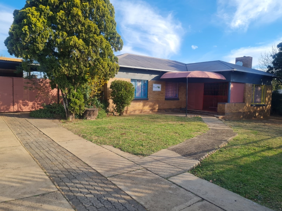 3 Bedroom Property for Sale in Vanderbijlpark Cw 6 Gauteng