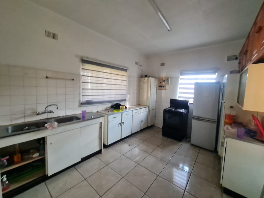 3 Bedroom Property for Sale in Vanderbijlpark Cw 6 Gauteng