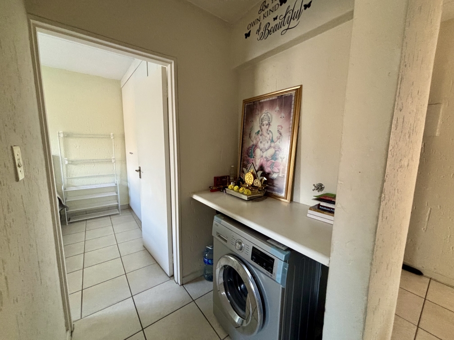 To Let 2 Bedroom Property for Rent in Ferndale Gauteng