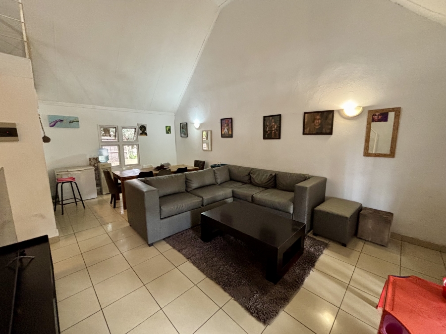 To Let 3 Bedroom Property for Rent in Bromhof Gauteng