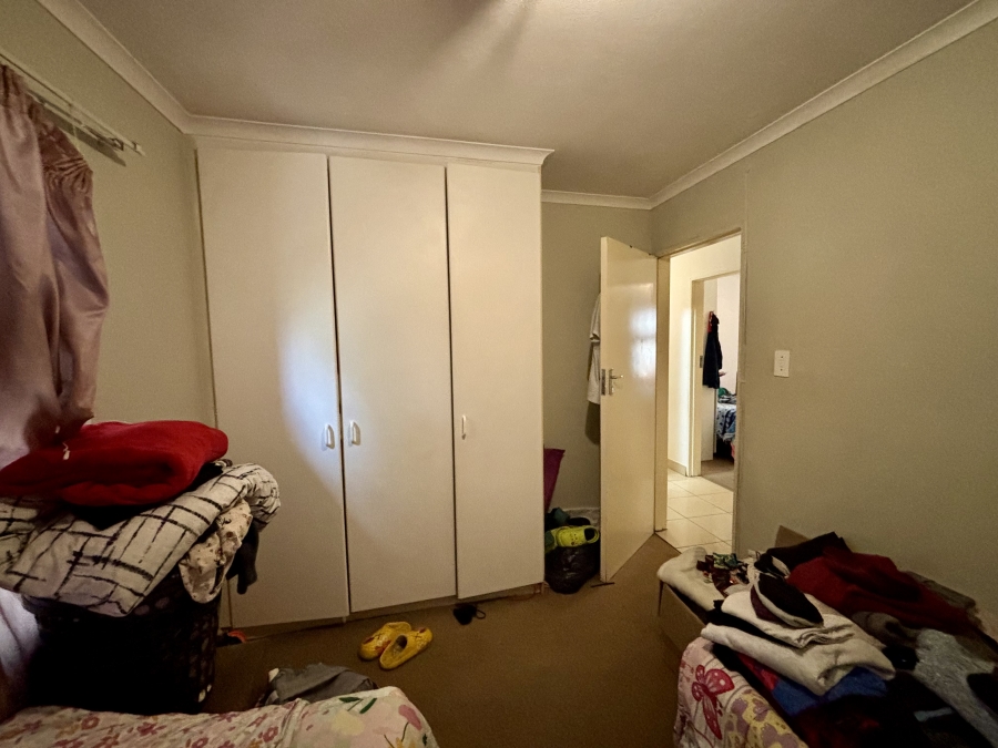 To Let 3 Bedroom Property for Rent in Bromhof Gauteng