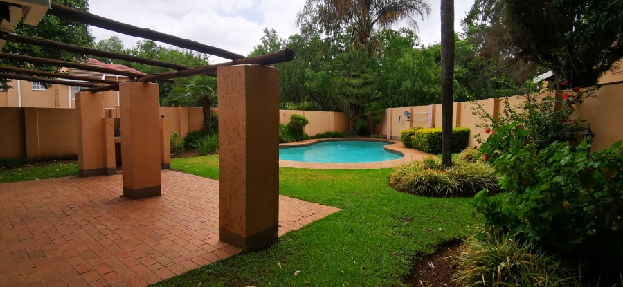 To Let 1 Bedroom Property for Rent in Paulshof Gauteng
