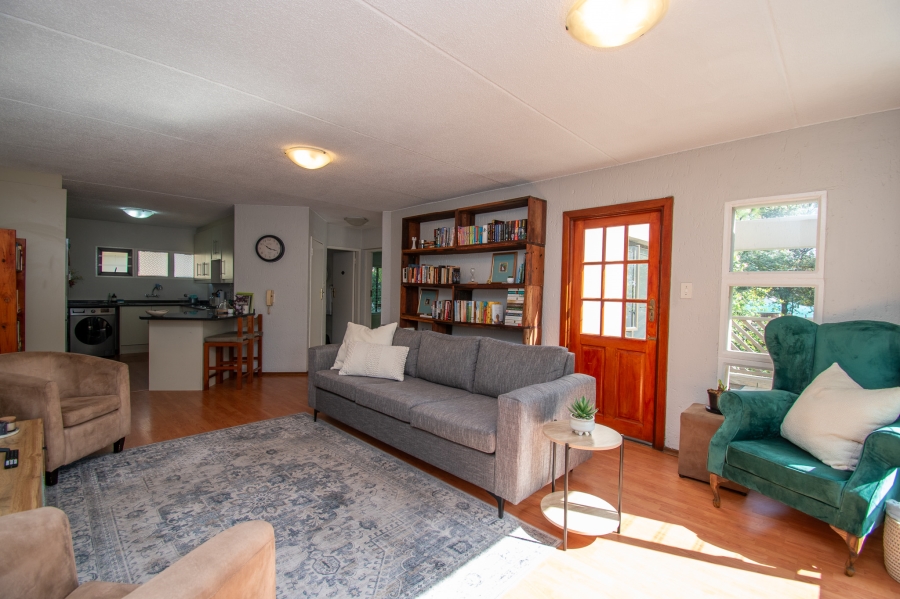 To Let 2 Bedroom Property for Rent in Bryanston Gauteng