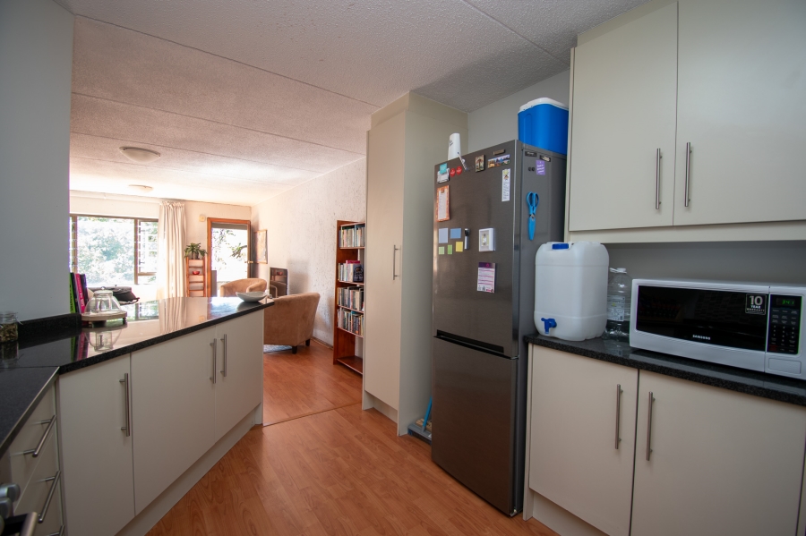 To Let 2 Bedroom Property for Rent in Bryanston Gauteng