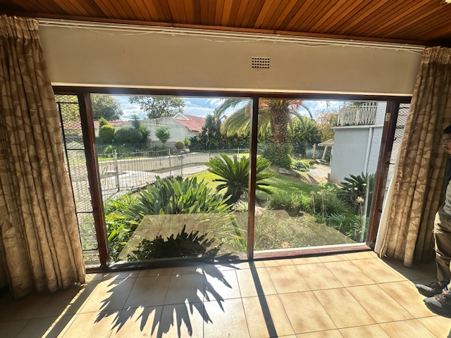 To Let 4 Bedroom Property for Rent in Atholhurst Gauteng
