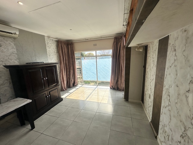 To Let 4 Bedroom Property for Rent in Atholhurst Gauteng