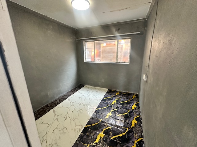 To Let 4 Bedroom Property for Rent in Atholhurst Gauteng