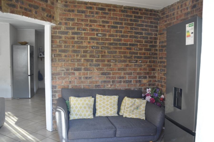 3 Bedroom Property for Sale in Buccleuch Gauteng