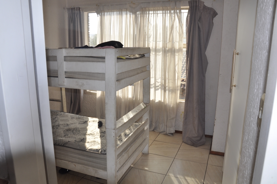 3 Bedroom Property for Sale in Buccleuch Gauteng