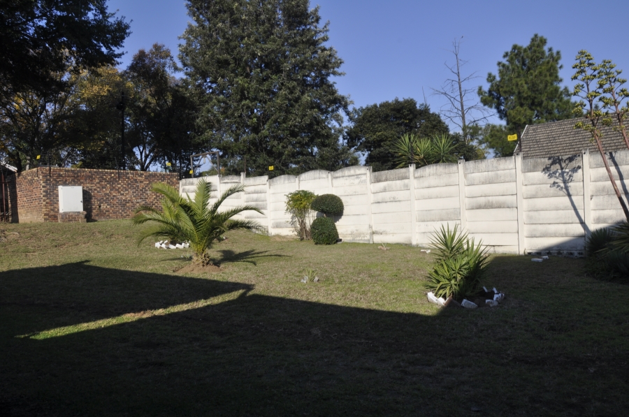 3 Bedroom Property for Sale in Buccleuch Gauteng