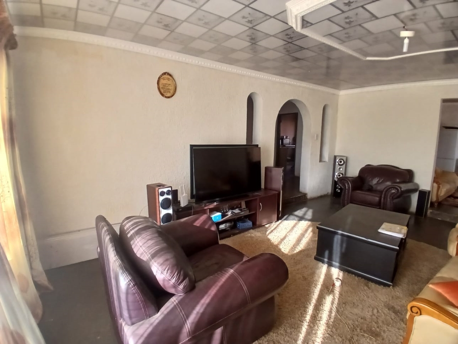 4 Bedroom Property for Sale in Welverdiend Gauteng