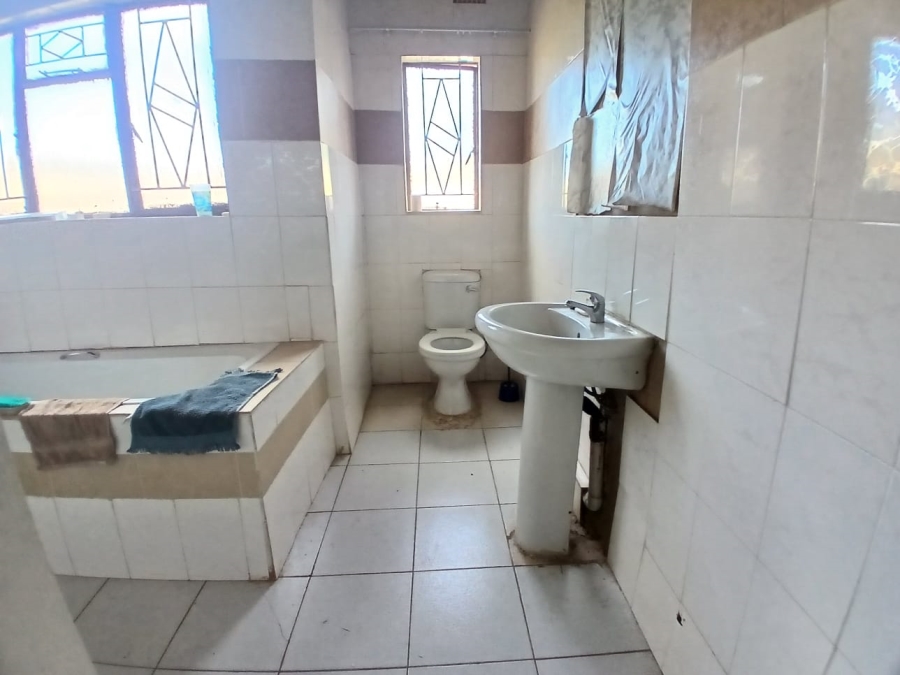4 Bedroom Property for Sale in Welverdiend Gauteng