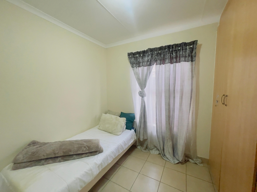 3 Bedroom Property for Sale in Olievenhoutbosch Gauteng