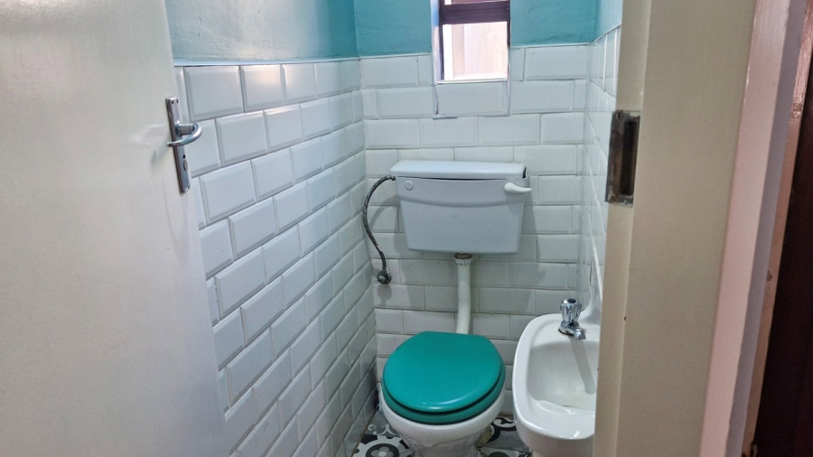 3 Bedroom Property for Sale in Corlett Gardens Gauteng