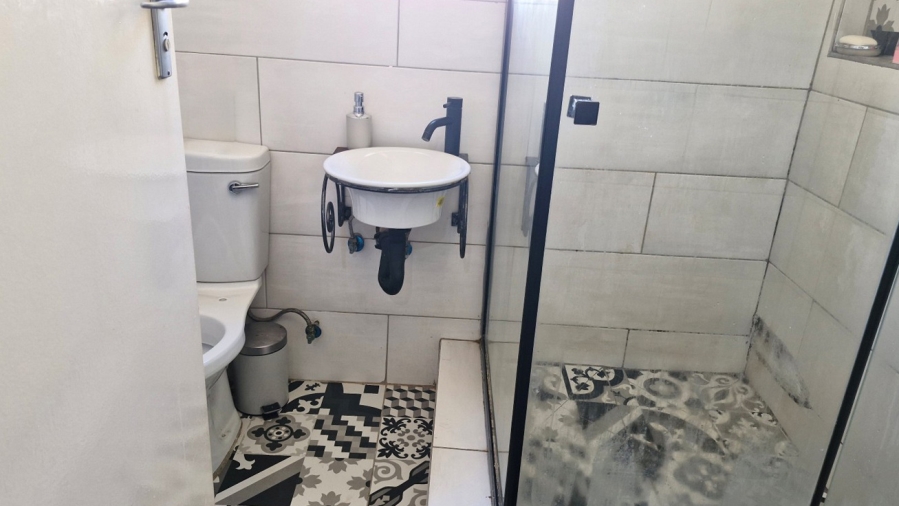 3 Bedroom Property for Sale in Corlett Gardens Gauteng