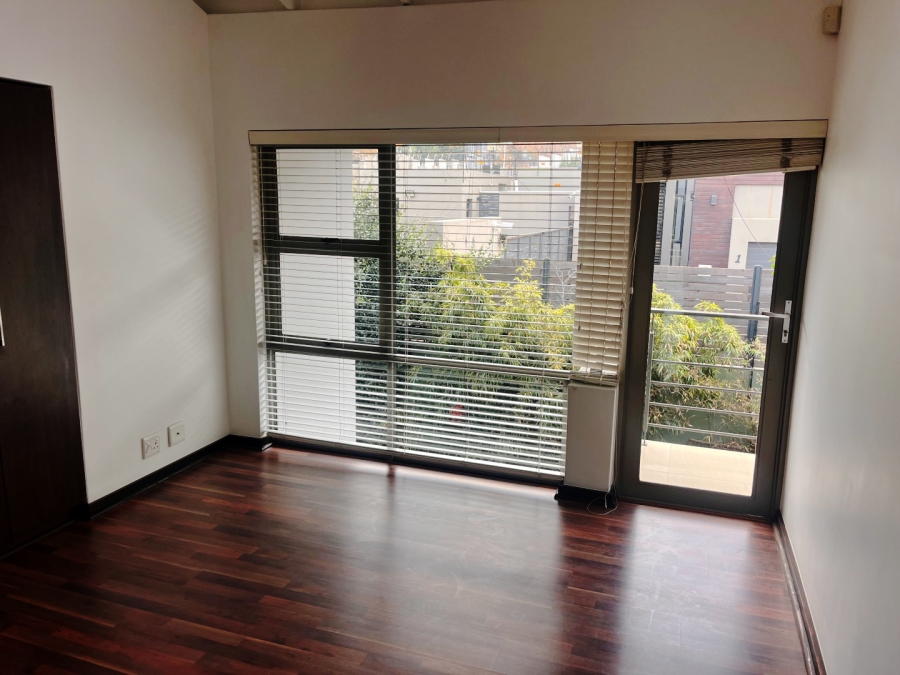 3 Bedroom Property for Sale in Atholl Gauteng