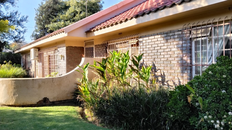 3 Bedroom Property for Sale in Greenhills Gauteng