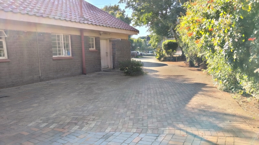 3 Bedroom Property for Sale in Greenhills Gauteng