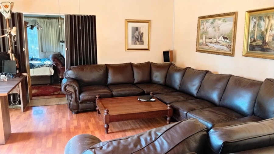 3 Bedroom Property for Sale in Greenhills Gauteng