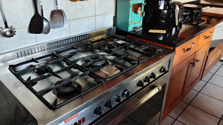 3 Bedroom Property for Sale in Greenhills Gauteng
