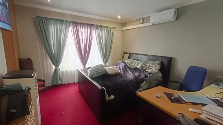3 Bedroom Property for Sale in Greenhills Gauteng