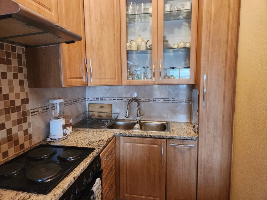 3 Bedroom Property for Sale in Ridgeway Gauteng
