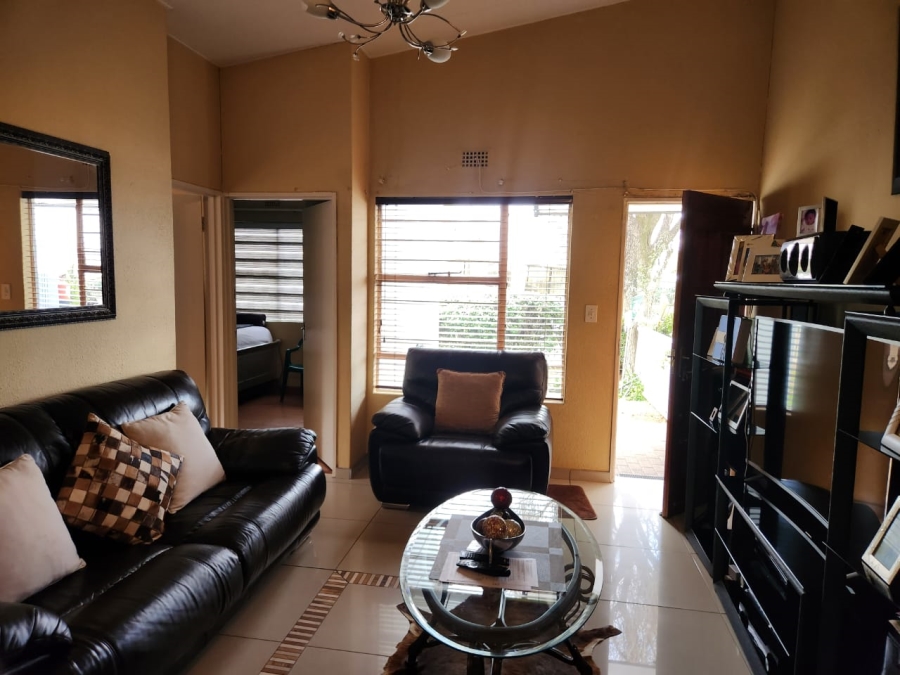 3 Bedroom Property for Sale in Ridgeway Gauteng