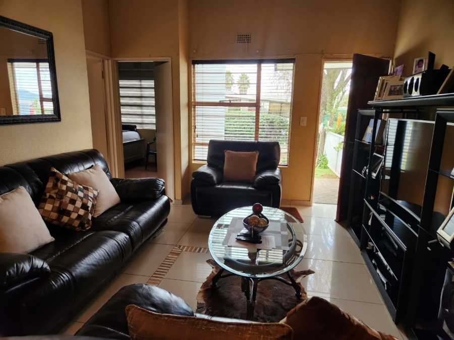 3 Bedroom Property for Sale in Ridgeway Gauteng